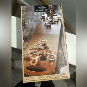 Wooden table top pong game